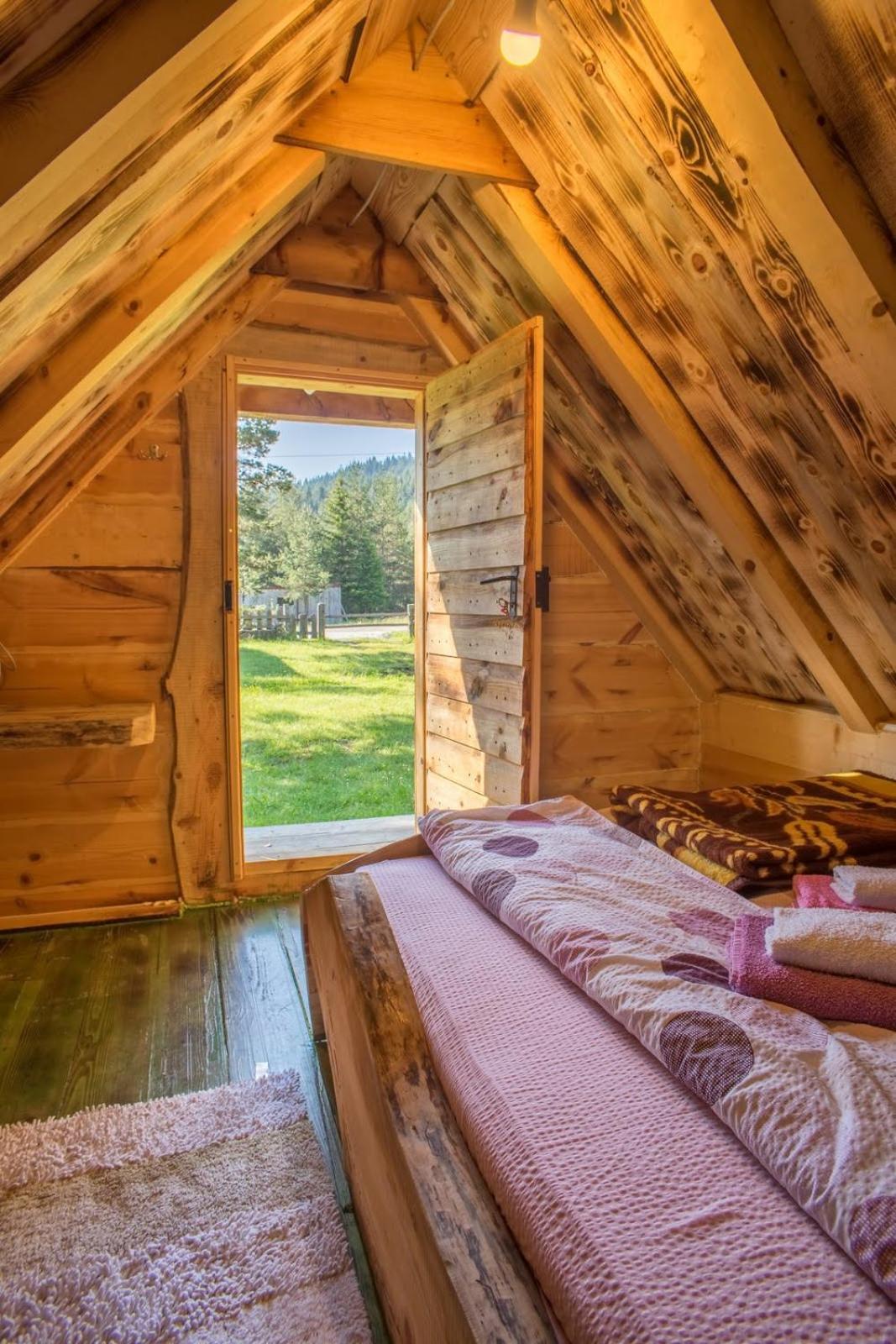 Eco Camp Chalets Pod Gorom Žabljak Eksteriør billede