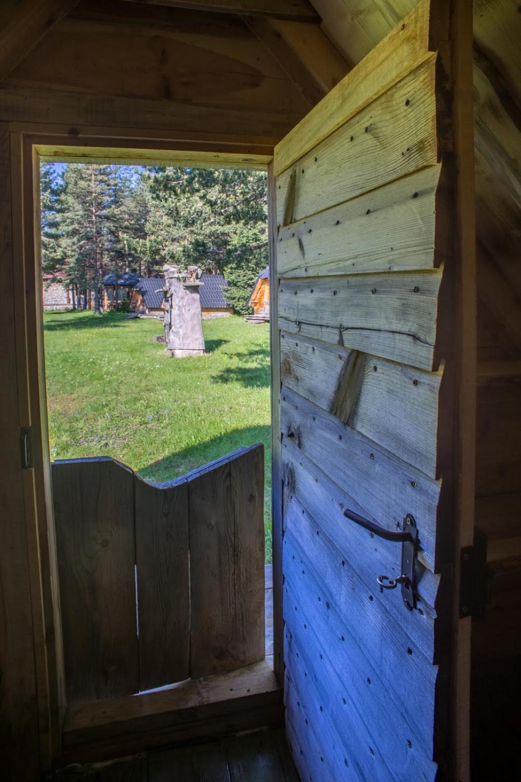 Eco Camp Chalets Pod Gorom Žabljak Eksteriør billede