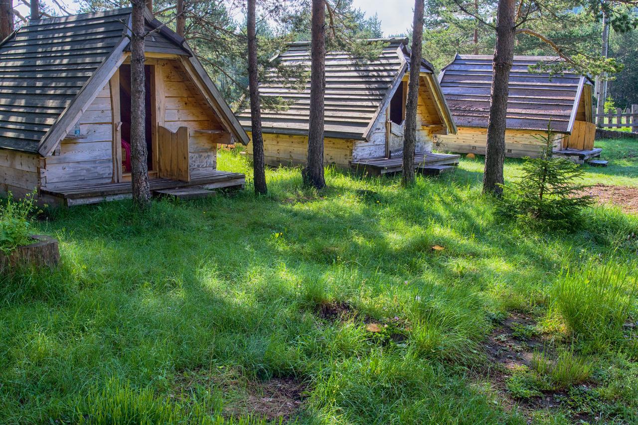 Eco Camp Chalets Pod Gorom Žabljak Eksteriør billede