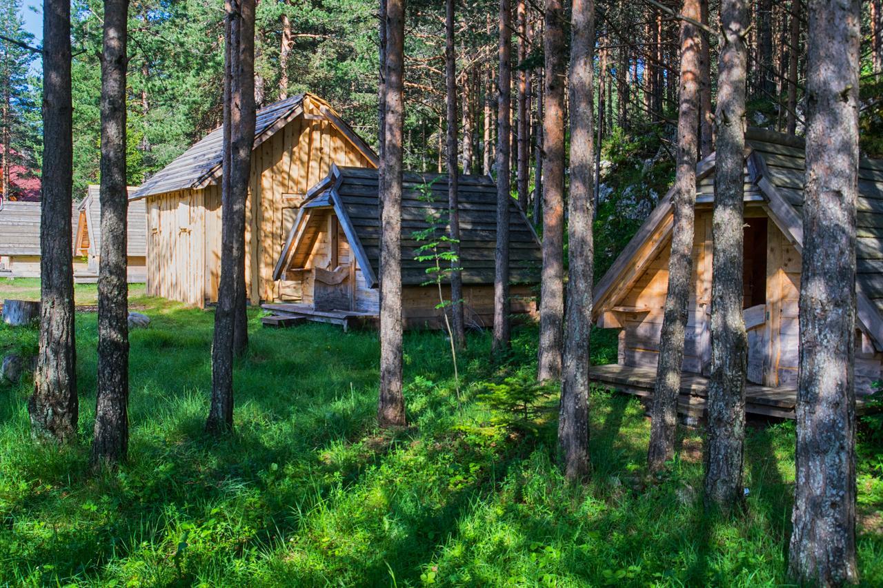 Eco Camp Chalets Pod Gorom Žabljak Eksteriør billede